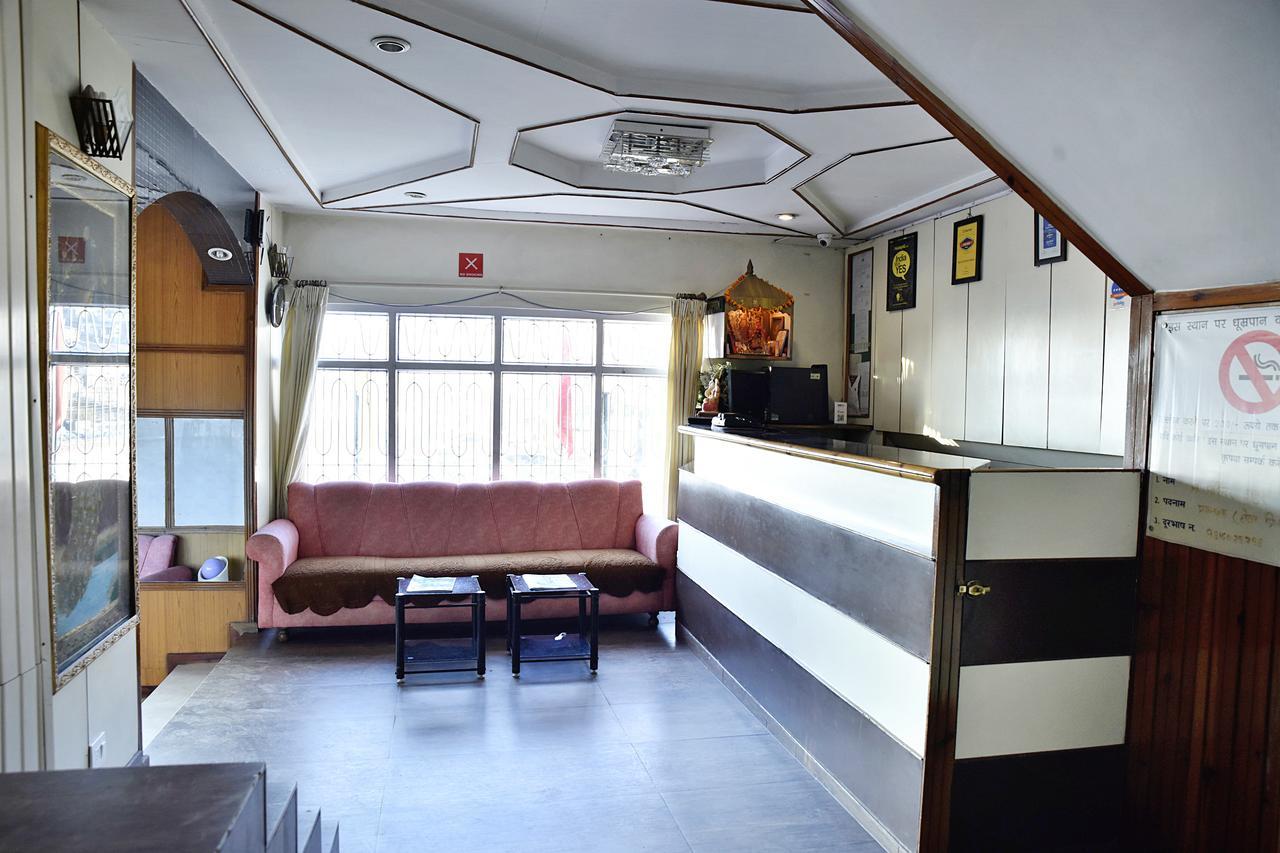 Oyo 8917 Hotel Crystal Palace Shimla Eksteriør billede